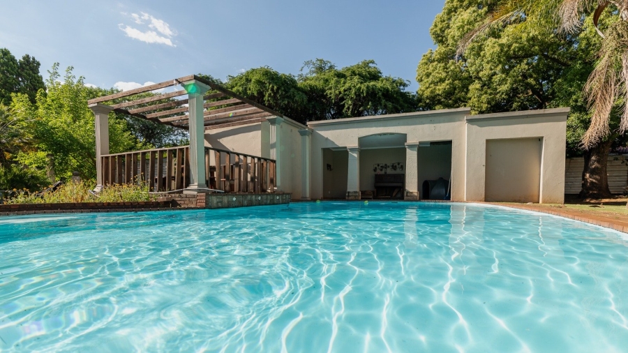 4 Bedroom Property for Sale in Wilkoppies North West